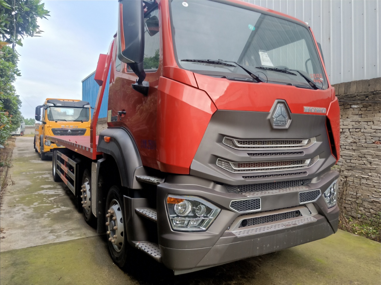 重汽豪沃MAX 寬體寬臥清障車(chē)